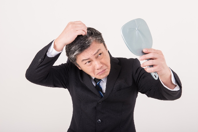つむじはげ｜つむじが薄い人は○○がある？？